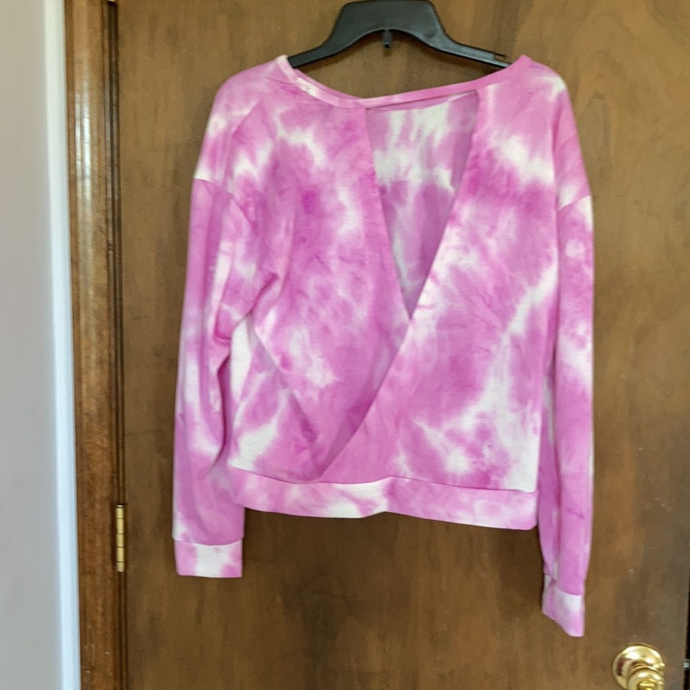 Top with cut out in back & jogger pant tie dye set pink M Juniors - Picture 13 of 17